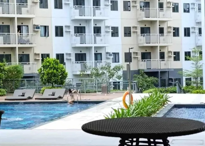 The Hill Crest Apartment Manila