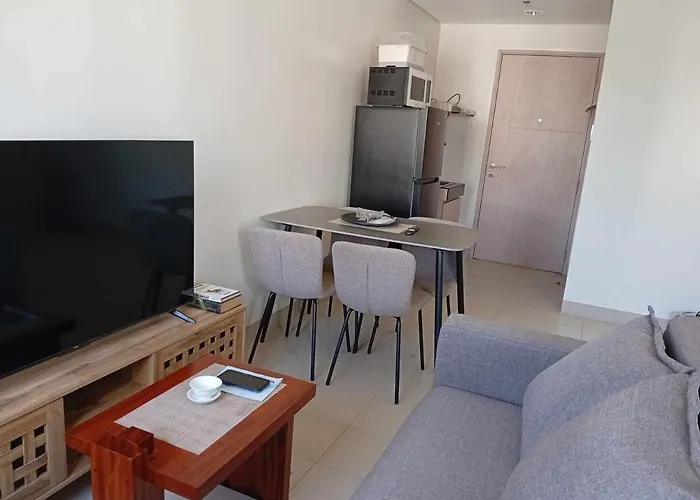 Apartment The Hill Crest Manila